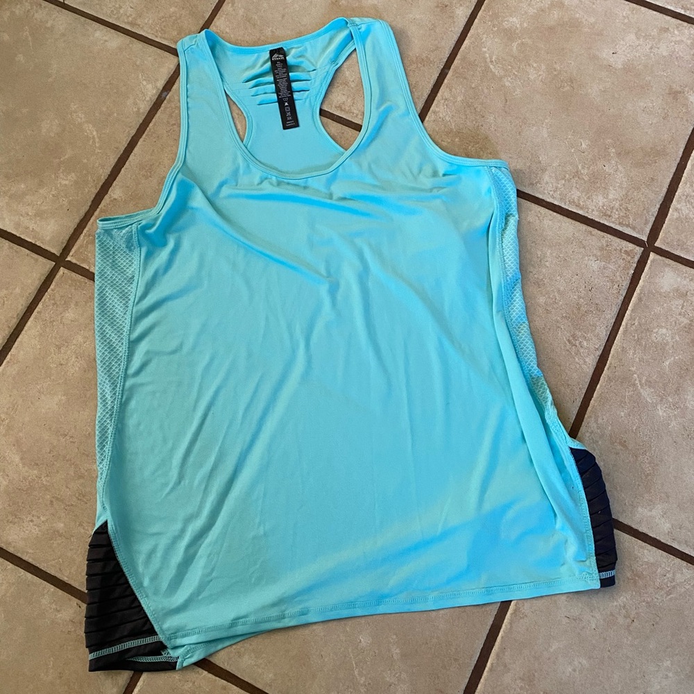 (N24) Women's Pale Aqua Athletic Tank Top By RBX Size XL NWTS